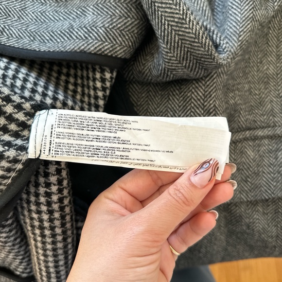 NWOT Wool Herringbone Overcoat - Picture 7 of 9